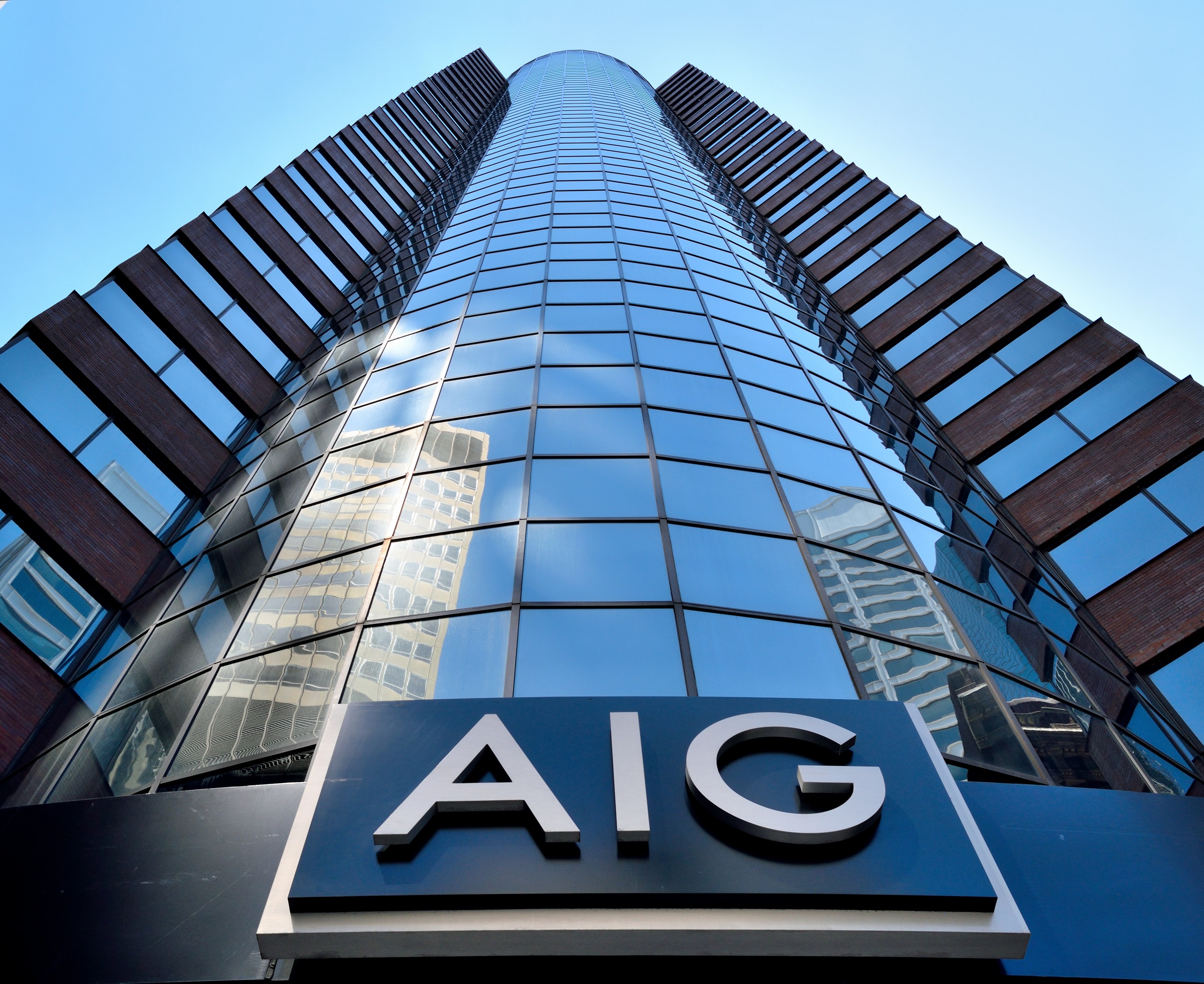 HSBC Securities Downgrades AIG Inc. (AIG:NYE)