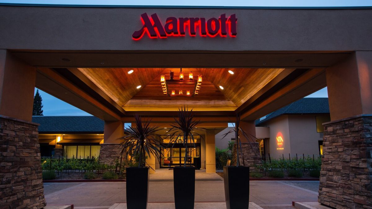 Marriott(MAR:NYE) Truist raises target on optimisim-lower ...