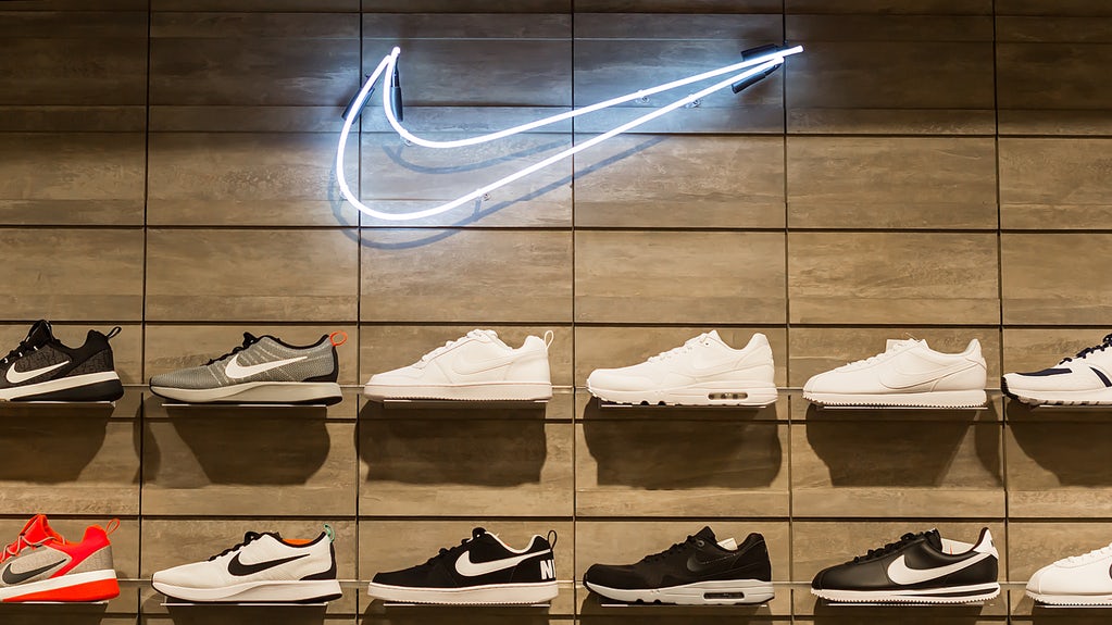 Analysts Cut Nike Targets Amid Valuation Concerns